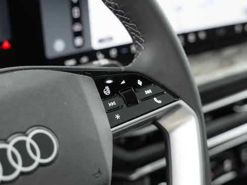 New 2026 Audi Q5 Premium Plus AWD/4WD image 12