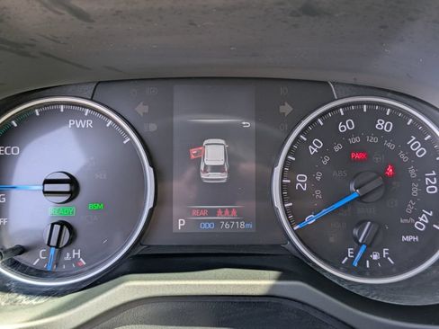 Used 2022 Toyota RAV4 SE AWD/4WD image 38