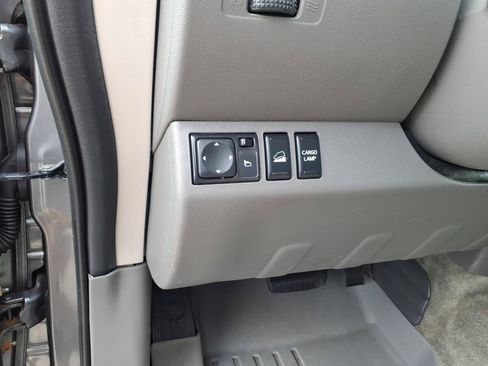 Used 2016 Nissan Frontier SV w/ SV Value Truck Package AWD/4WD image 25