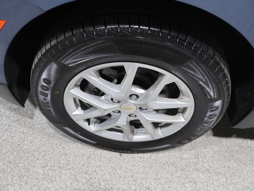 Used 2024 Chevrolet Equinox LT AWD/4WD image 8