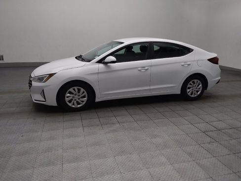 Used 2019 Hyundai Elantra SE w/ Cargo Package FWD image 2