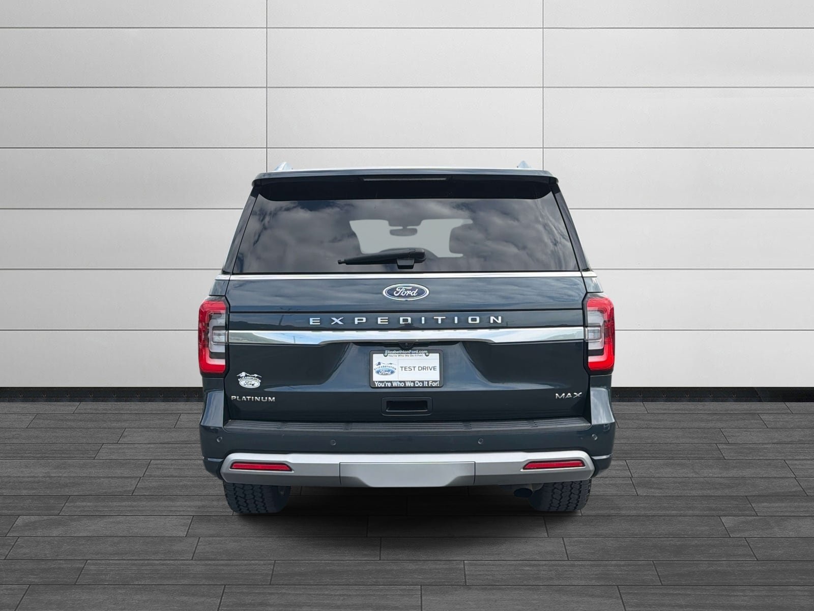 Used 2023 Ford Expedition Max Platinum AWD/4WD image 4