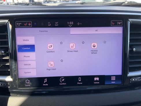 Used 2022 Chrysler Pacifica Touring-L image 42