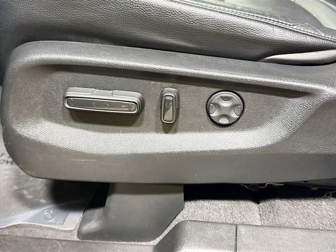 Used 2023 Honda Odyssey Touring image 20