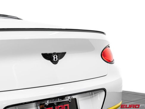 Used 2023 Bentley Continental GT Speed image 23