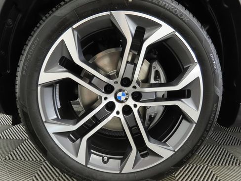 Used 2026 BMW X5 xDrive40i w/ Executive Package AWD/4WD image 31