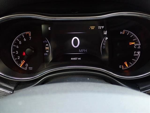Used 2021 Jeep Grand Cherokee Trailhawk w/ Trailhawk Luxury Group AWD/4WD image 26