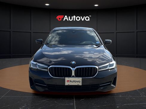 Used 2023 BMW 530i xDrive w/ Premium Package AWD/4WD image 8