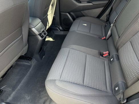 New 2026 Chevrolet Equinox LT image 10