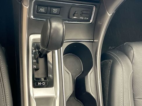 Used 2019 Subaru Ascent Limited w/ Popular Package #3 AWD/4WD image 20