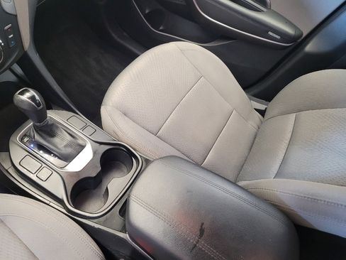 Used 2017 Hyundai Santa Fe Sport AWD/4WD image 26