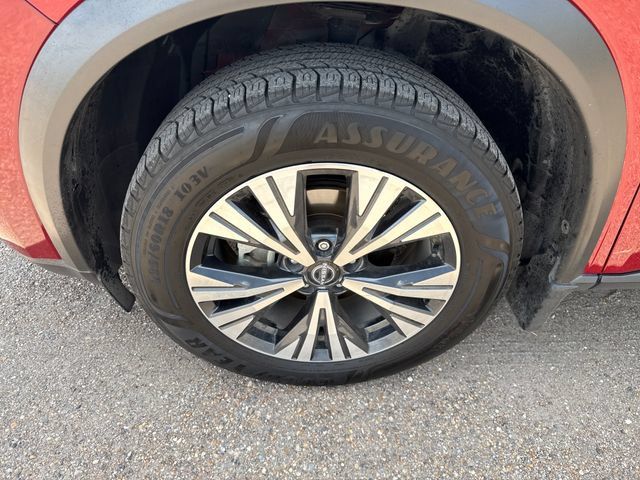 Certified 2022 Nissan Rogue SV w/ SV Premium Package FWD image 12