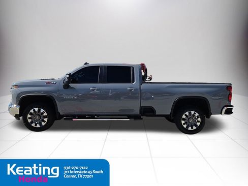 Used 2024 Chevrolet Silverado 3500 LT w/ Convenience Package image 5