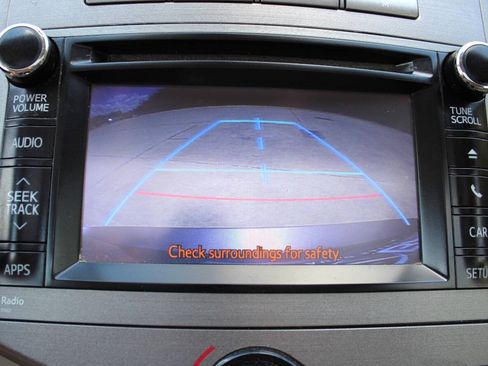 Used 2013 Toyota Venza LE w/ LE Preferred Pkg FWD image 10