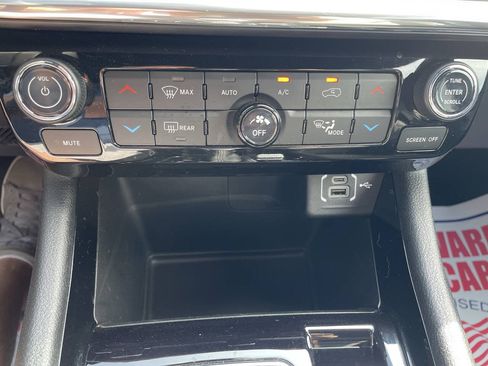 Used 2024 Jeep Compass Limited AWD/4WD image 22