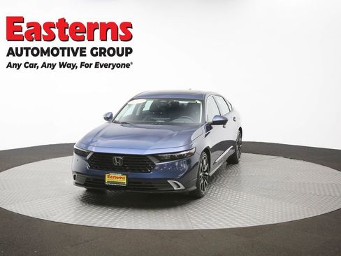 Used 2025 Honda Accord Touring image 55