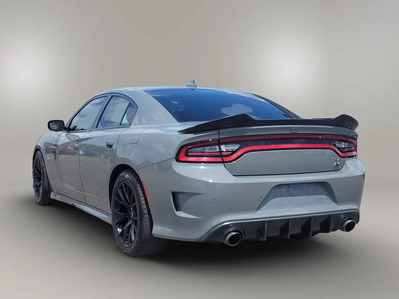 Used 2019 Dodge Charger Scat Pack w/ Dynamics Package RWD image 14