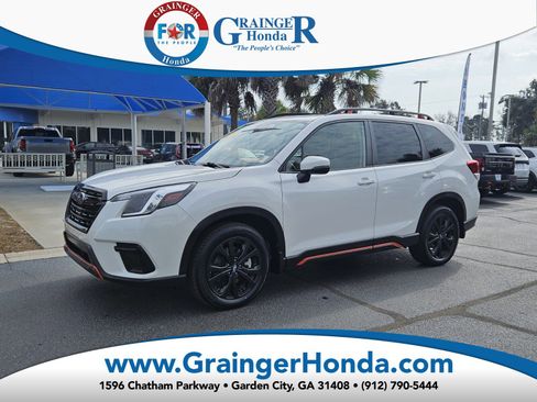 Used 2023 Subaru Forester Sport image 1