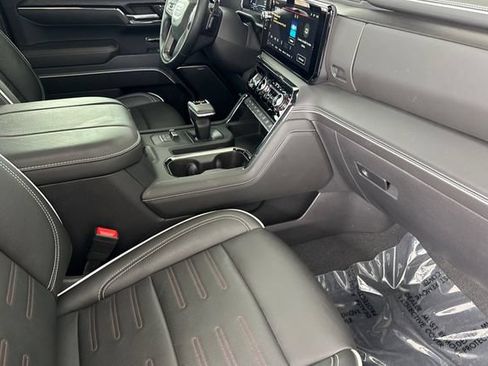 Used 2024 GMC Sierra 1500 AT4X AWD/4WD image 19