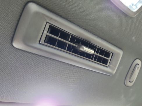 Used 2021 Chevrolet Suburban Premier w/ Premium Package AWD/4WD image 47