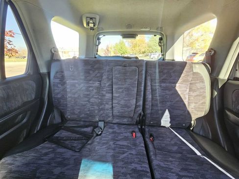 Used 2003 Honda CR-V LX image 19