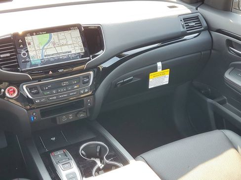 New 2026 Honda Ridgeline Black Edition image 33