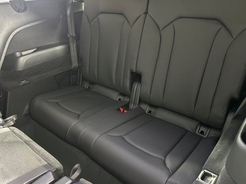 Used 2025 Audi Q7 3.0T Premium Plus w/ Premium Plus Package image 14