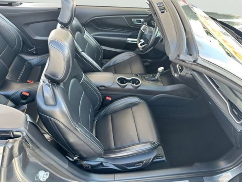 Used 2025 Ford Mustang Premium RWD image 21