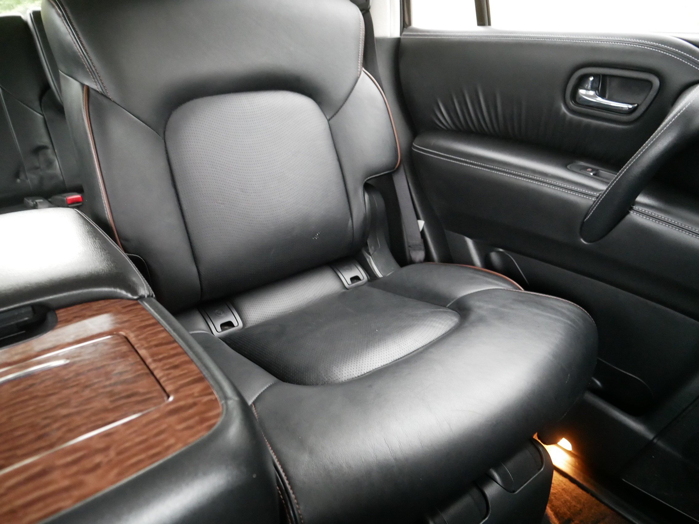 Certified 2019 Nissan Armada Platinum w/ Captain's Chairs Package AWD/4WD image 14