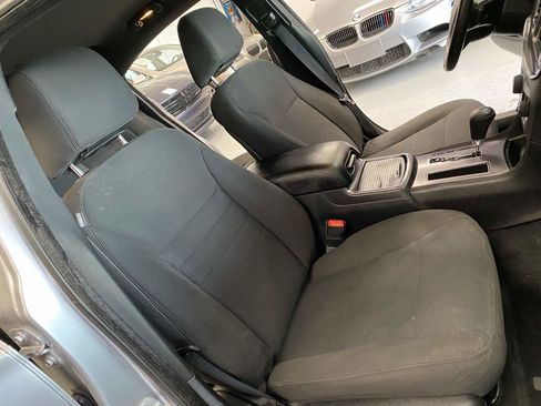 Used 2013 Dodge Charger SE image 11