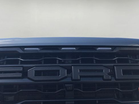 Used 2025 Ford F150 Raptor w/ Equipment Group 803A Raptor R AWD/4WD image 21