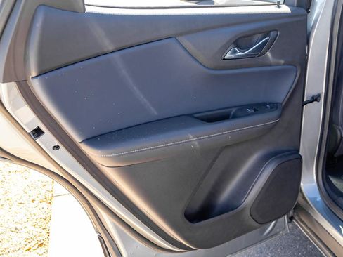 Used 2024 Chevrolet Blazer RS w/ Enhanced Convenience Package FWD image 19