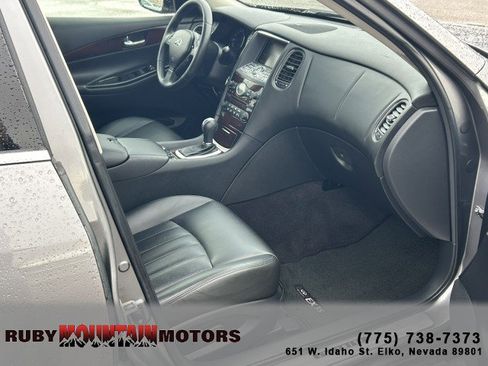 Used 2011 INFINITI EX35 Journey w/ Premium Pkg image 25
