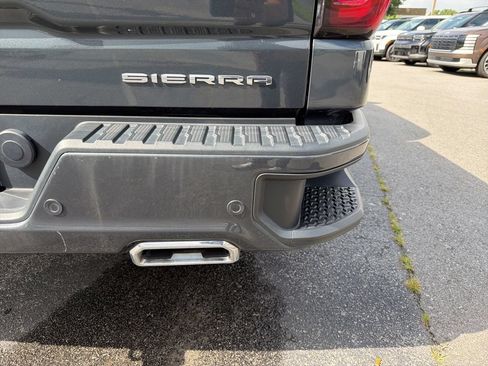 Used 2021 GMC Sierra 1500 Denali w/ Denali Ultimate Package AWD/4WD image 6