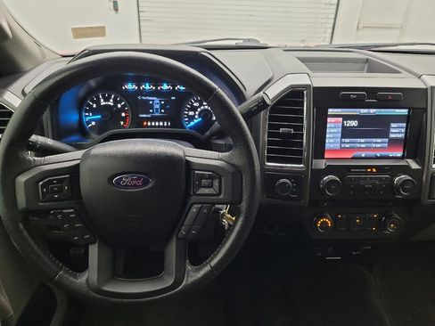Used 2015 Ford F150 XLT w/ Equipment Group 302A Luxury AWD/4WD image 22