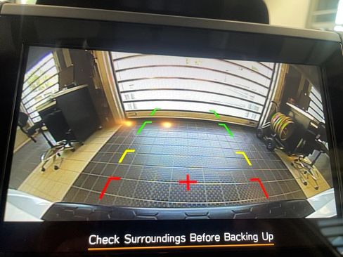 Used 2022 Subaru Crosstrek 2.5i Sport w/ Moonroof Package image 9