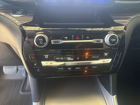 Used 2021 Ford Explorer Limited w/ Equipment Group 301A image 12