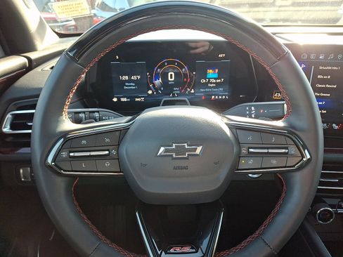 Certified 2024 Chevrolet Traverse RS image 20