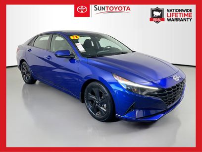 Used 2022 Hyundai Elantra SEL w/ Convenience Package