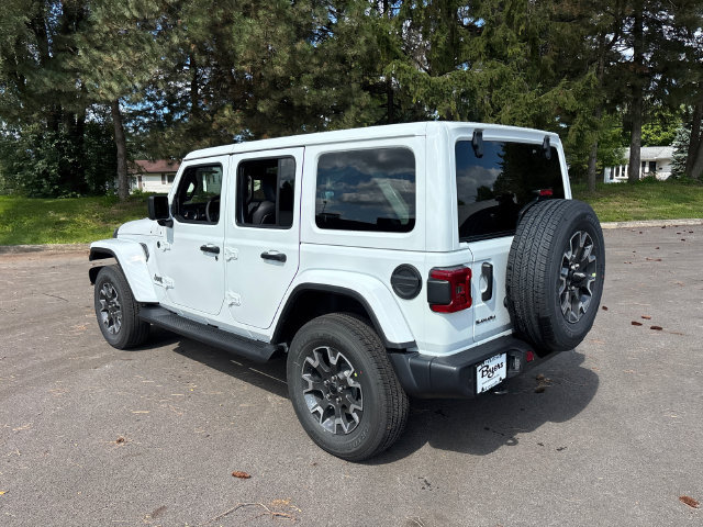 New 2027 Jeep Wrangler Unlimited Sahara AWD/4WD image 4