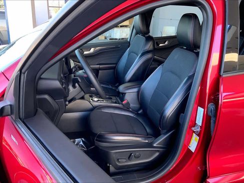 Used 2023 Ford Escape ST-Line w/ Tech Pack #1 image 8