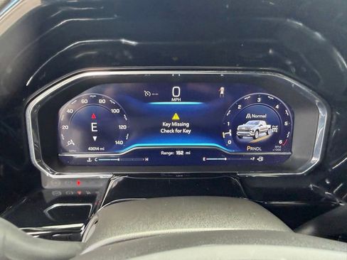Used 2025 Chevrolet Silverado 1500 LT AWD/4WD image 22
