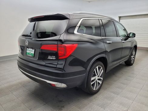 Used 2017 Honda Pilot Elite image 9