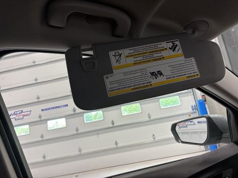 Used 2024 Chevrolet Equinox LT w/ LPO, Floor Liner Package FWD image 34