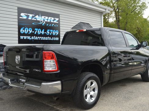Used 2022 RAM 1500 Big Horn AWD/4WD image 5