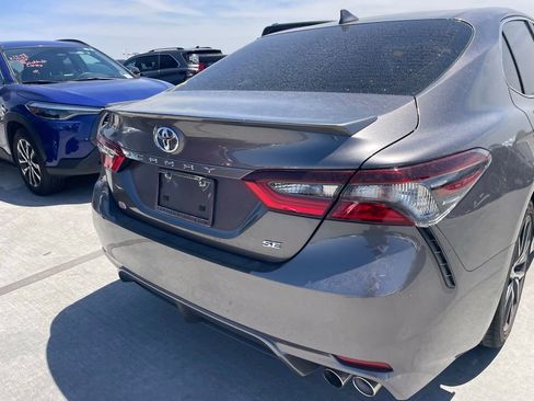 Used 2023 Toyota Camry SE w/ Audio Upgrade Package FWD image 4