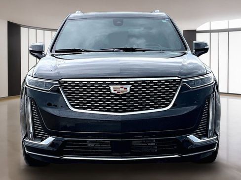 Certified 2025 Cadillac XT6 Premium Luxury w/ Platinum Package AWD/4WD image 3