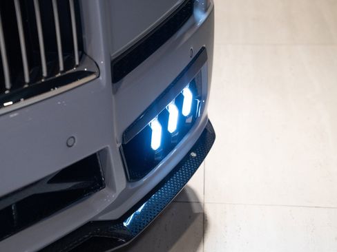 Used 2026 Rolls-Royce Cullinan AWD/4WD image 33
