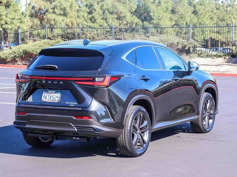 Used 2024 Lexus NX 450h+ AWD w/ Vision Package image 7