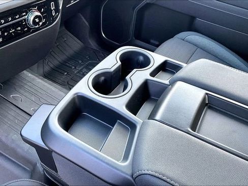 New 2026 GMC Sierra 2500 SLE w/ SLE Value Package; image 9